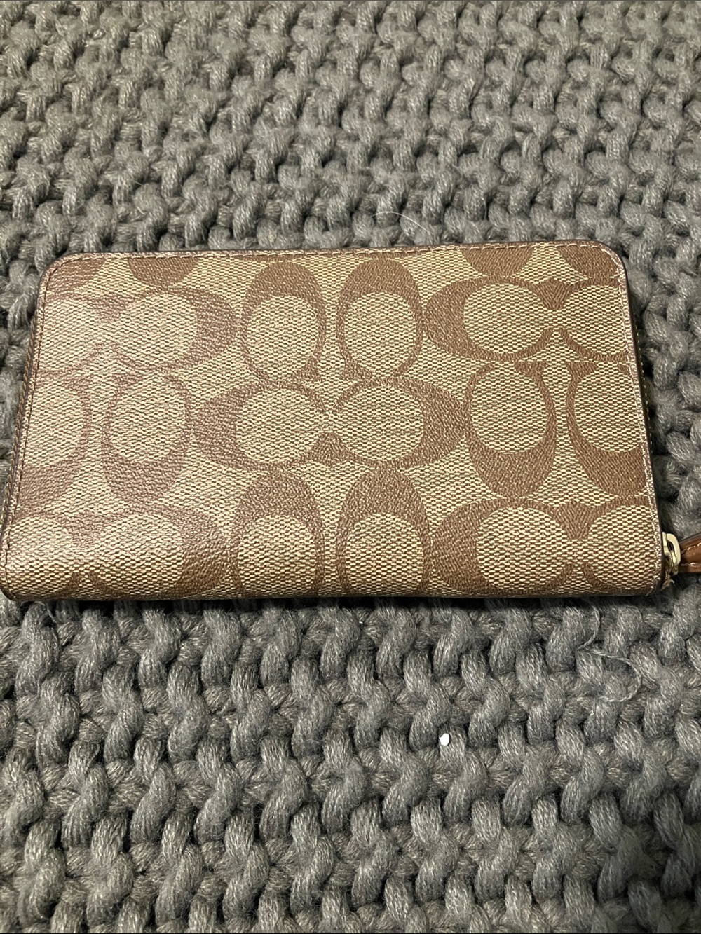 Coach Women's Medium Zip Wallet Signature Canvas Khaki Saddle - Picture 2 of 3